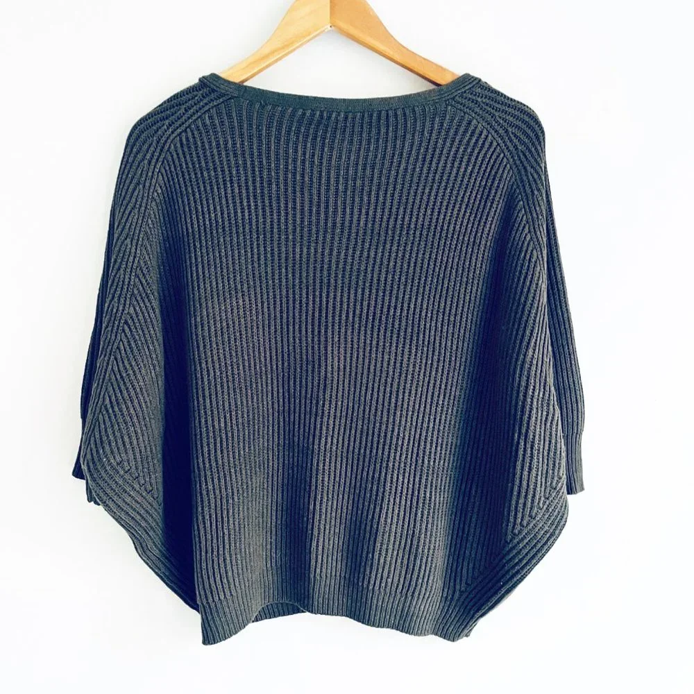 2/$30 Chico's Olive Green Dolman Sleeve Sweater 0
